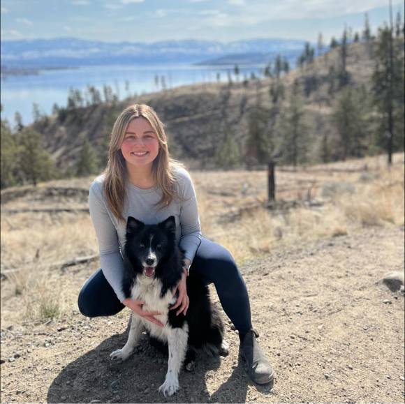 Meet your Posher, Steph - Picture 1 of 1